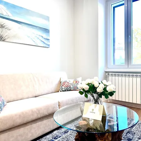 Boutique Apartment *
